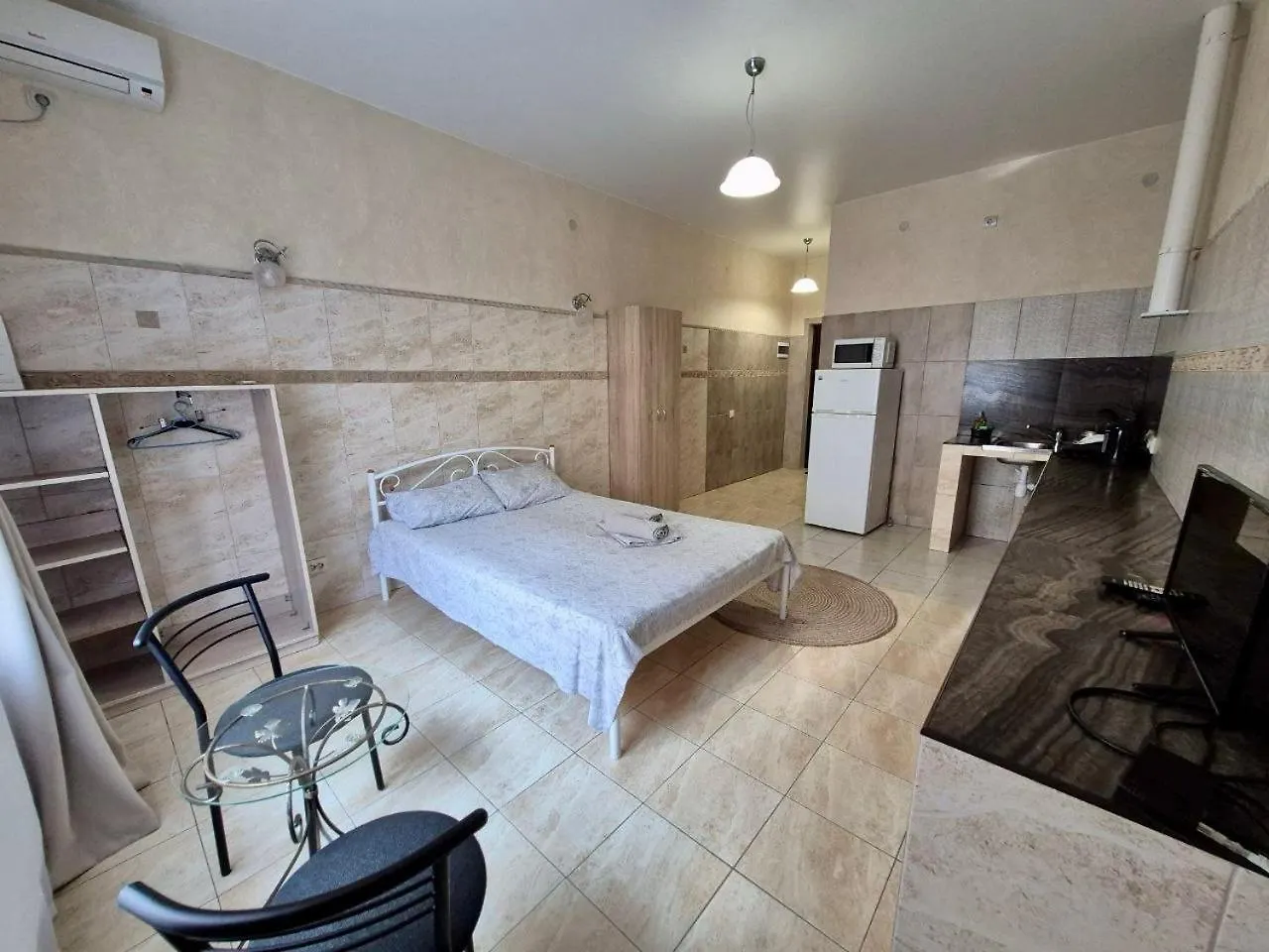 Studio Apartment Metro Pechersk Kyiv